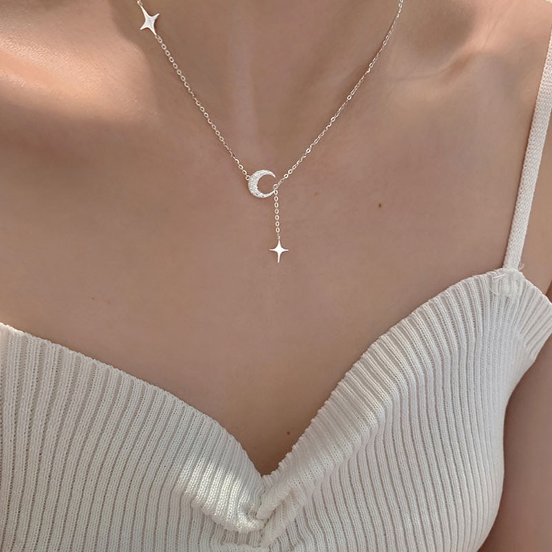 Fashion Moon Star Silver Necklace: Geometric Pendant Chain for Women