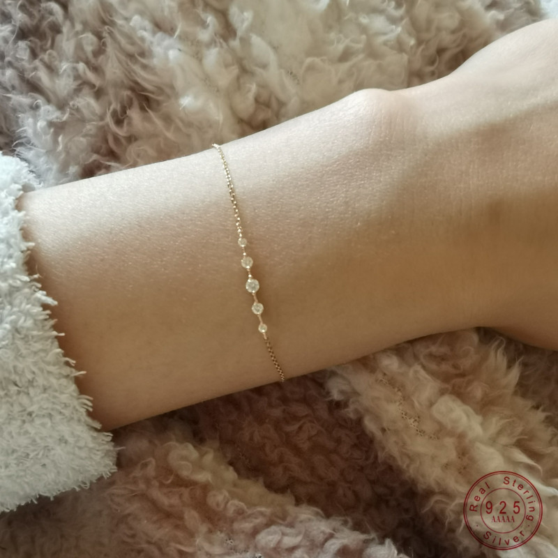 Elegant Zircon Bracelet - Exquisite and Shiny Women’s Jewelry